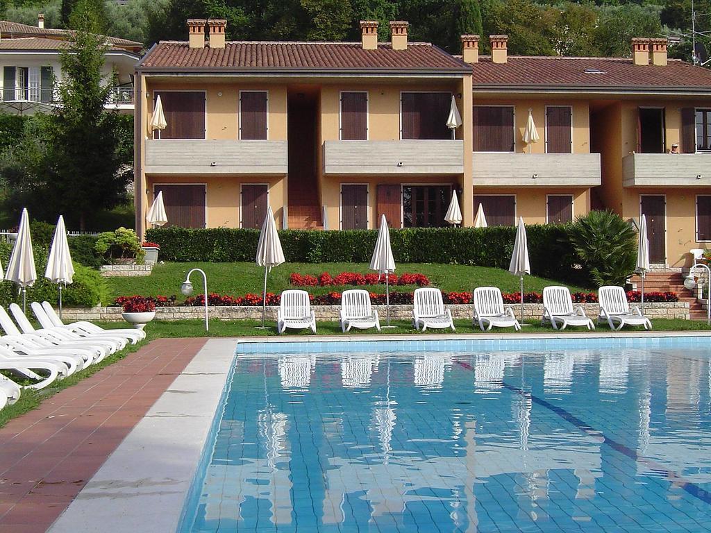 Residence Liana Albisano ตอร์รีเดลเบนาโก ภายนอก รูปภาพ