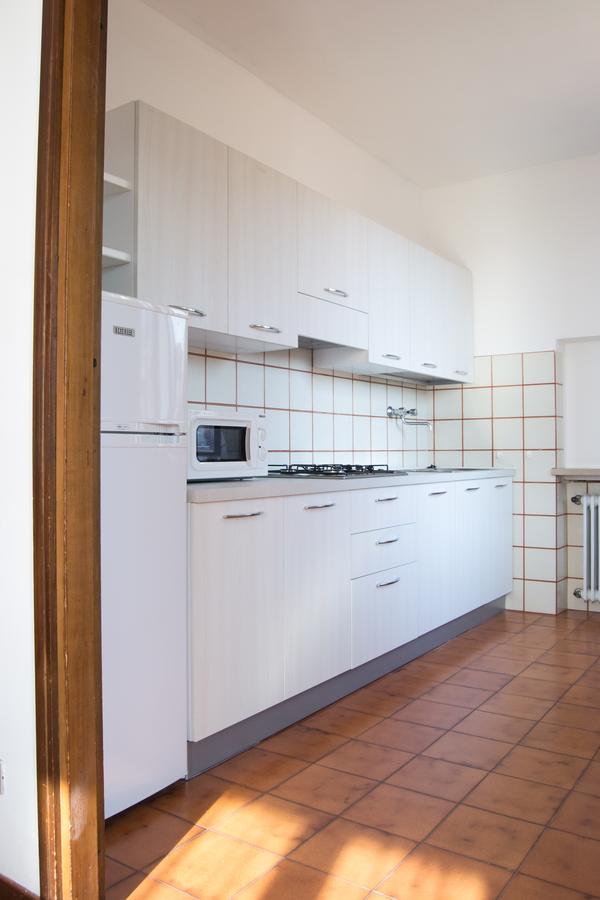 Residence Liana Albisano ตอร์รีเดลเบนาโก ภายนอก รูปภาพ