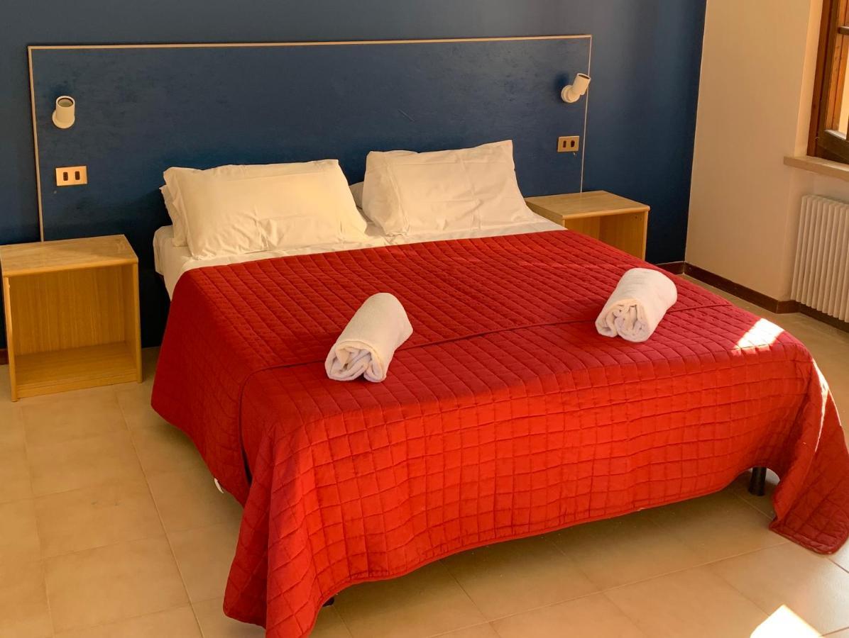Residence Liana Albisano ตอร์รีเดลเบนาโก ภายนอก รูปภาพ