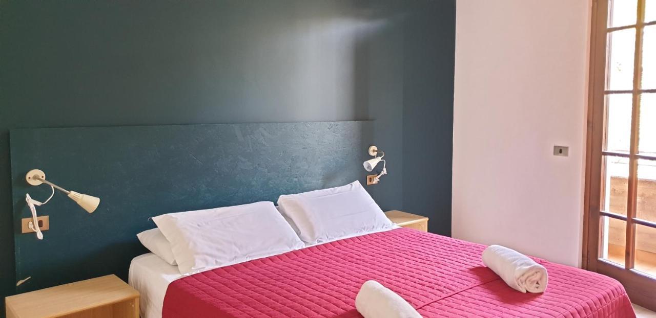 Residence Liana Albisano ตอร์รีเดลเบนาโก ภายนอก รูปภาพ
